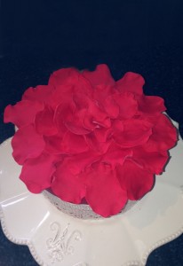 Christmas Cake with Large Petals